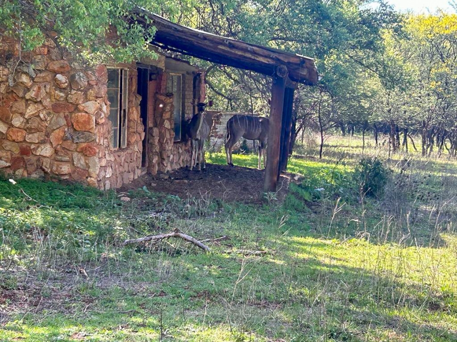 7 Bedroom Property for Sale in Parys Free State